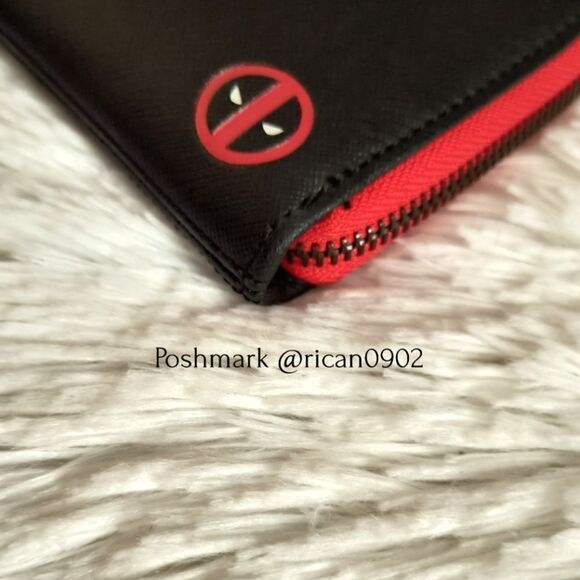 Loungefly Marvel Deadpool Mini Backpack and Wallet - Picture 9 of 11